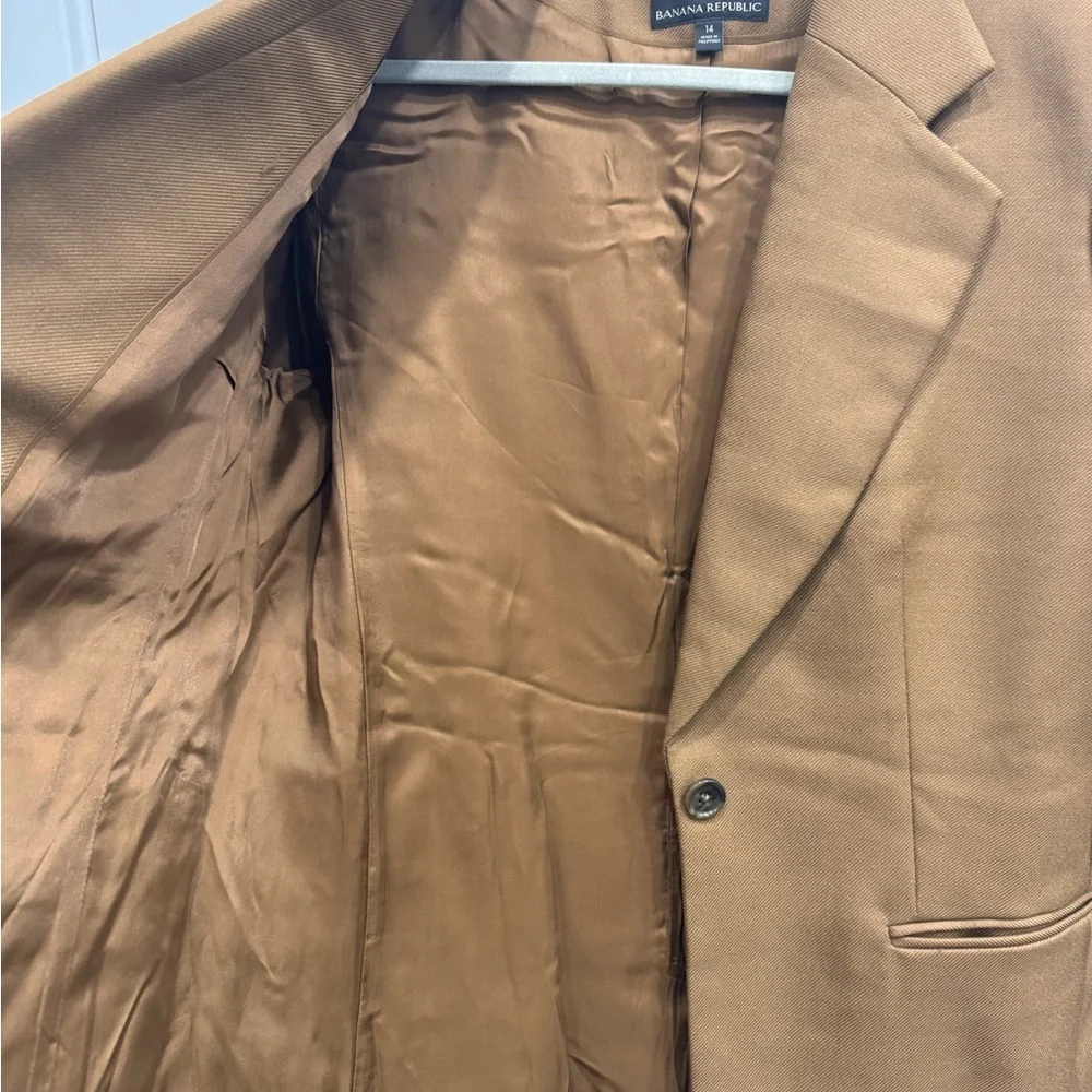 Banana Republic Women's Brown Blazer - Picture 2 of 3
